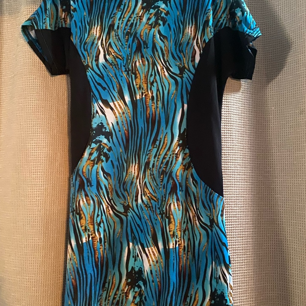 Mini dress - Picture 3 of 4